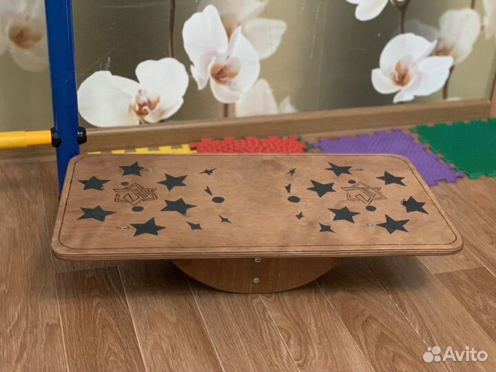 Балансборд / балансировочная доска