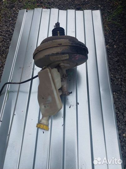 Вакуум тормозов citroen c3