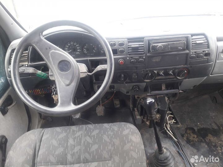 ГАЗ Соболь 2752 2.4 МТ, 2000, 140 000 км