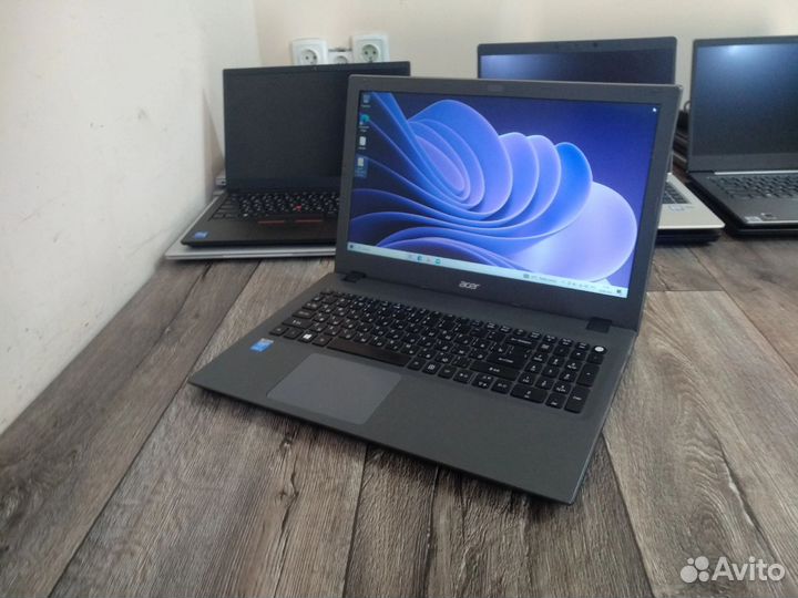 Acer / i3-5005u/ 8Gb / SSD