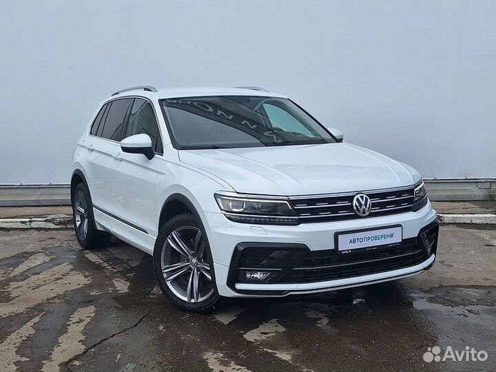 Volkswagen Tiguan 2.0 AMT, 2018, 126 200 км