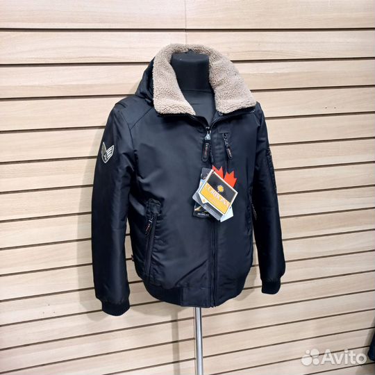 Мужской зимний бомбер Пилот