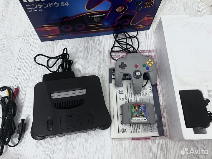 Nintendo 64 в коробке