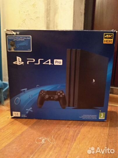 Sony PS4 pro 3я ревизия 1tb+2джойстика+500игр