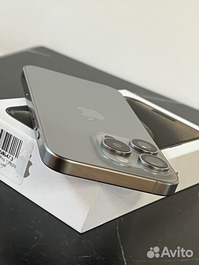 iPhone 15 Pro, 128 ГБ