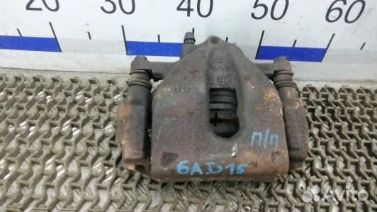 Суппорт тормозной передний правый toyota auris E15