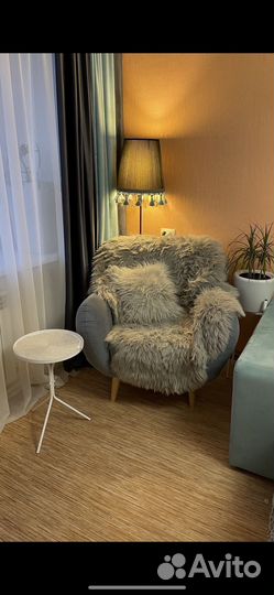 Кресло для гостинной