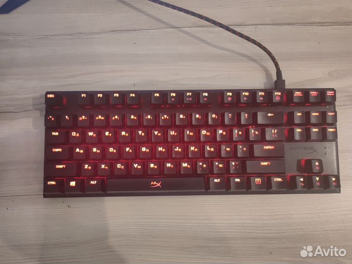Механическая клавиатура Hyperx alloy fps pro
