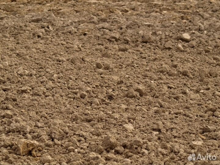 Суглинок для поднятия участка