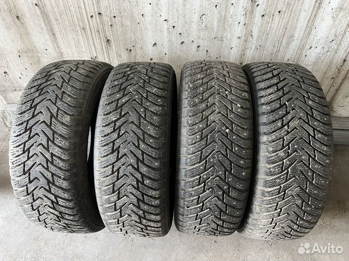 Nokian Tyres Hakkapeliitta 8 SUV 225/60 R17 103T