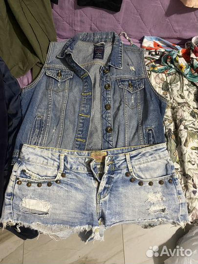 Женская одежда. Пальто, юбки, джинсы, платья