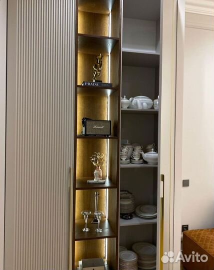 Шкаф двухстврчатый с открытым модулем