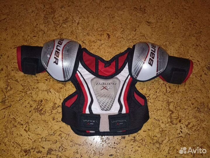 Хоккейный нагрудник Bauer на 4-6 лет