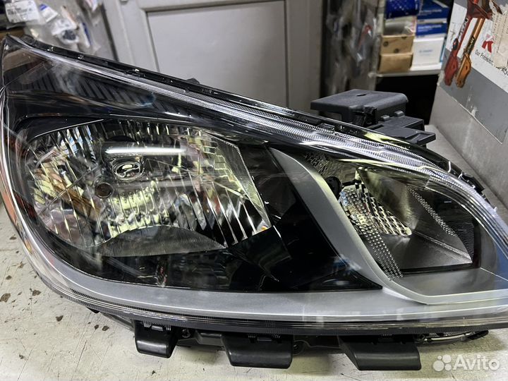 Фара 92102-H0000