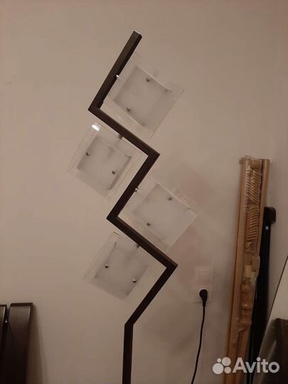 Светильник напольный