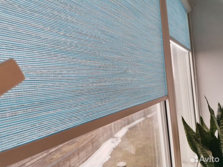 Рулонная штора - Ямайка голубой Уни13