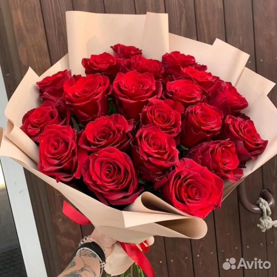 Розы: букет красных роз 55 шт доставка Динская