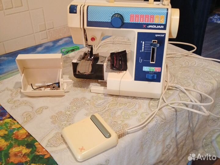 Швейная машинка jaguar 281 mini