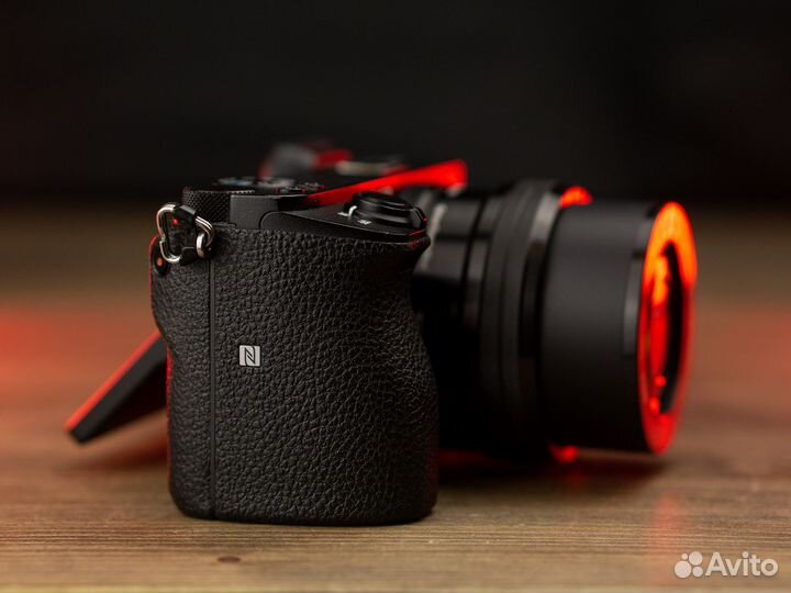 Sony Alpha a6500 + Sony 16-50 OSS