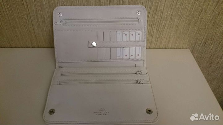 Элегантный клатч Pourchet