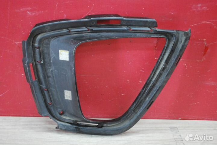 Накладка птф передняя правая Kia Sorento Prime