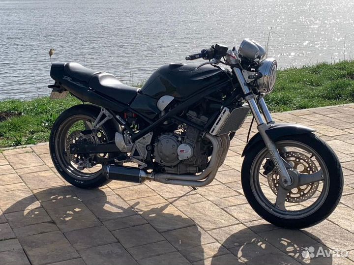 Suzuki Bandit 250