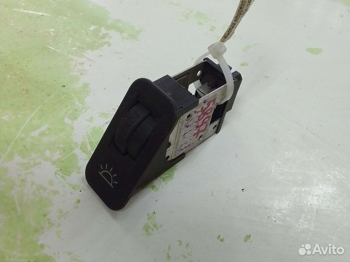 Кнопка корректора фар Peugeot 206