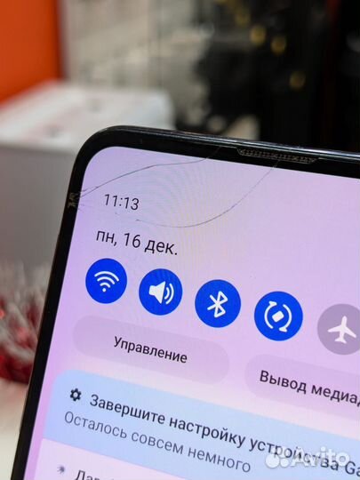 Samsung Galaxy S10e, 6/128 ГБ