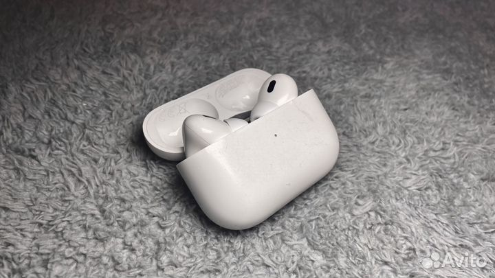 AirPods Pro 2 оригинал, на лайтинге