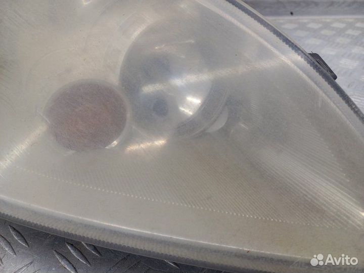 Фара правая Mitsubishi Colt 6 Z34A 1.3 4A90