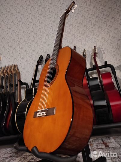 Гитара для музыкальной школы Yamaha c40 + чехол