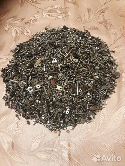 Крепежные болты