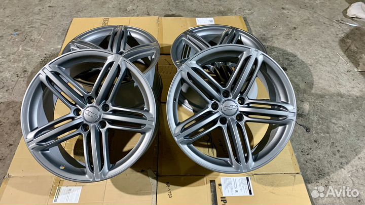 Оригинальные диски Audi Q7 S-line V12 R21