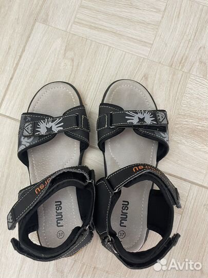 Сандали 37