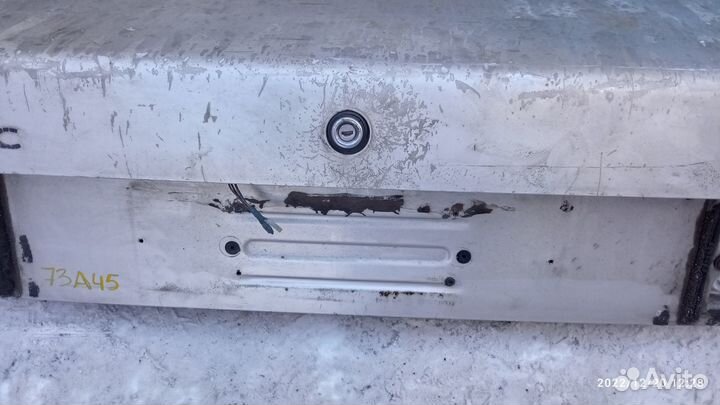 Крышка багажника для Audi 100 / C3