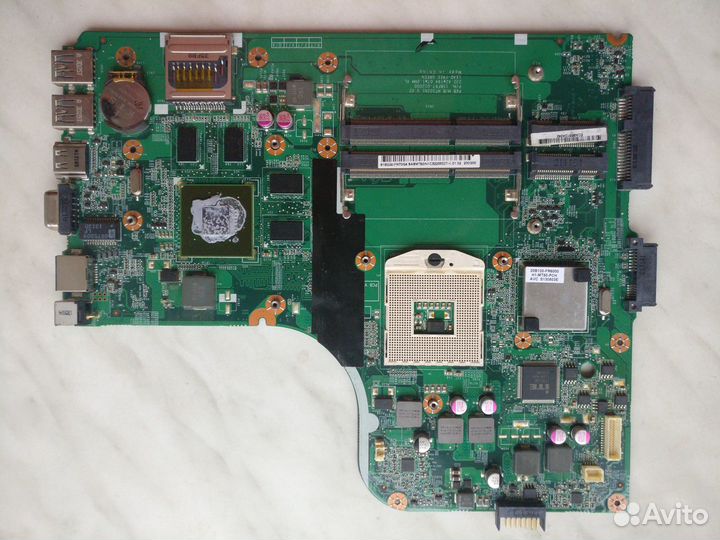 Материнская плата