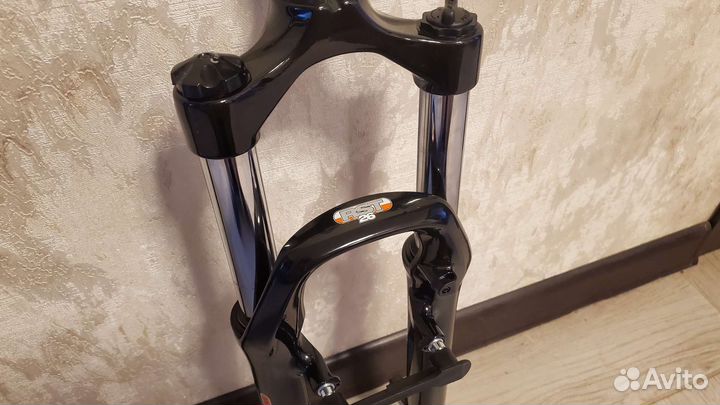 Вилка RST Gila TNL 26