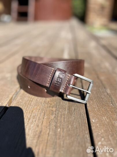 Кожаный мужской ремень ручной работы