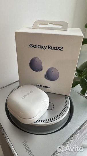 Наушники Samsung galaxy buds