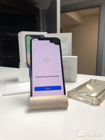 iPhone X 64gb черный