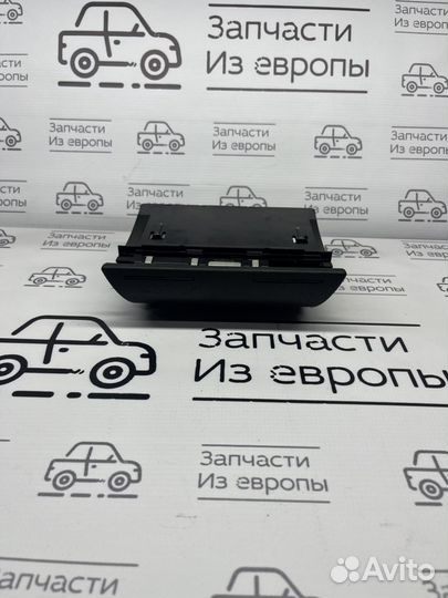 Пепельница передняя Audi A6 C5