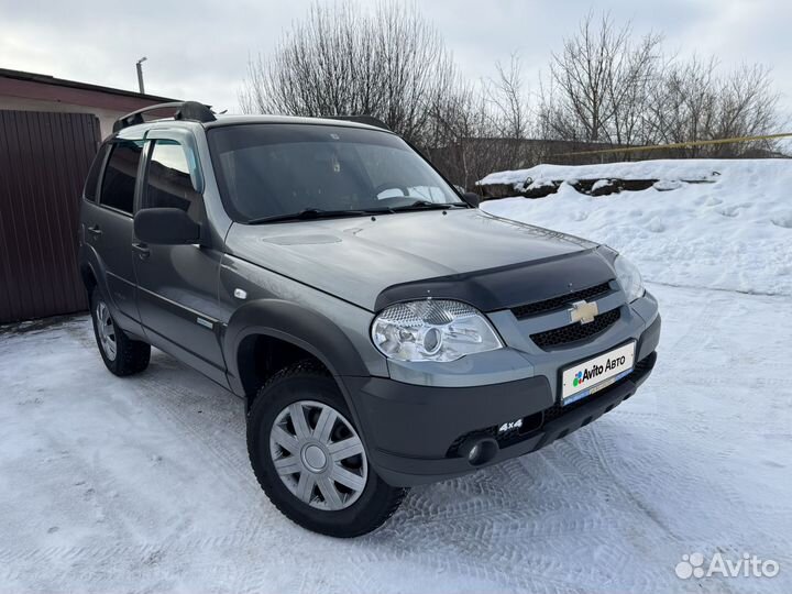Chevrolet Niva 1.7 МТ, 2011, 153 000 км
