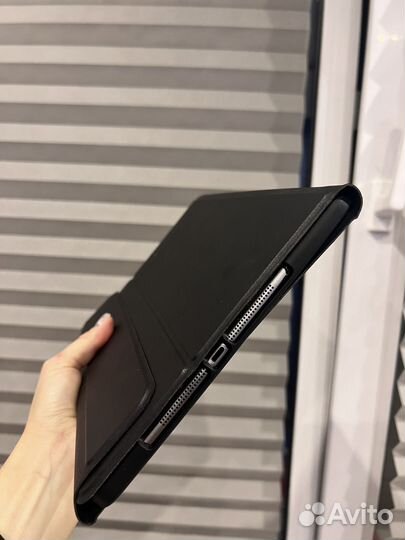 iPad air (wifi + cellular)