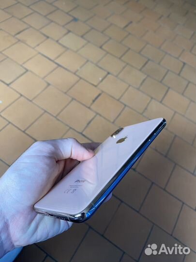 iPhone Xs Max, 64 ГБ