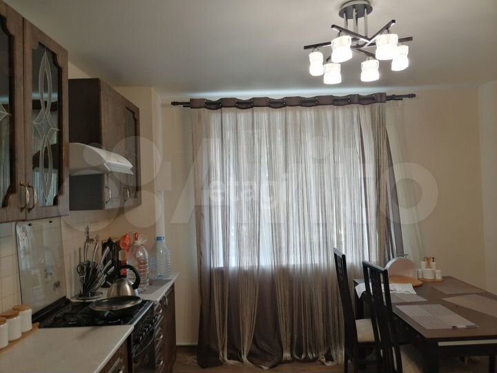 2-к. квартира, 72,4 м², 2/7 эт.