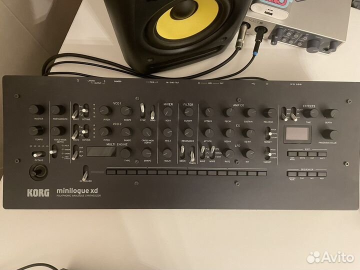 Korg minilogue xd