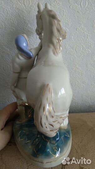 Колхозница с конем, СССР
