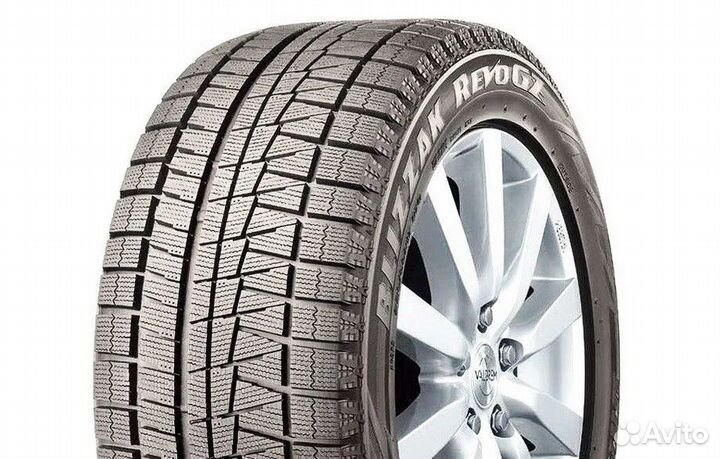 Bridgestone Blizzak Revo GZ 205/60 R16