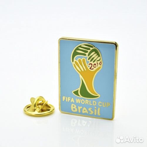 Футбольный значок чемпионат мира по футболу