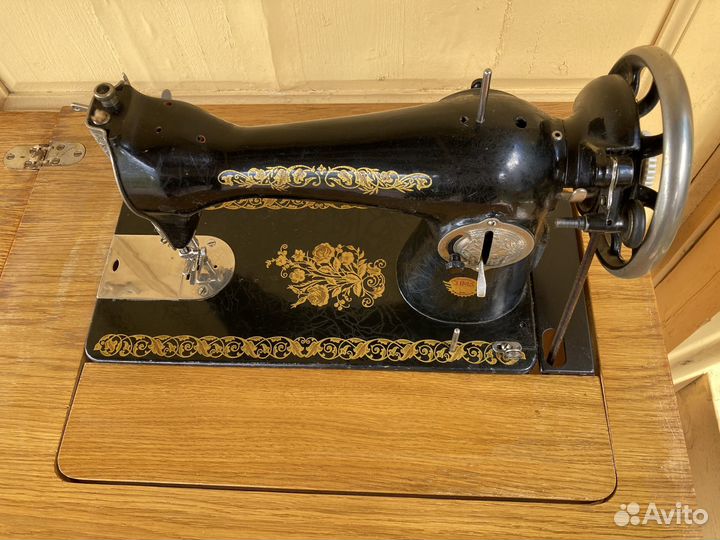 Швейная машинка пмз им. Калинина